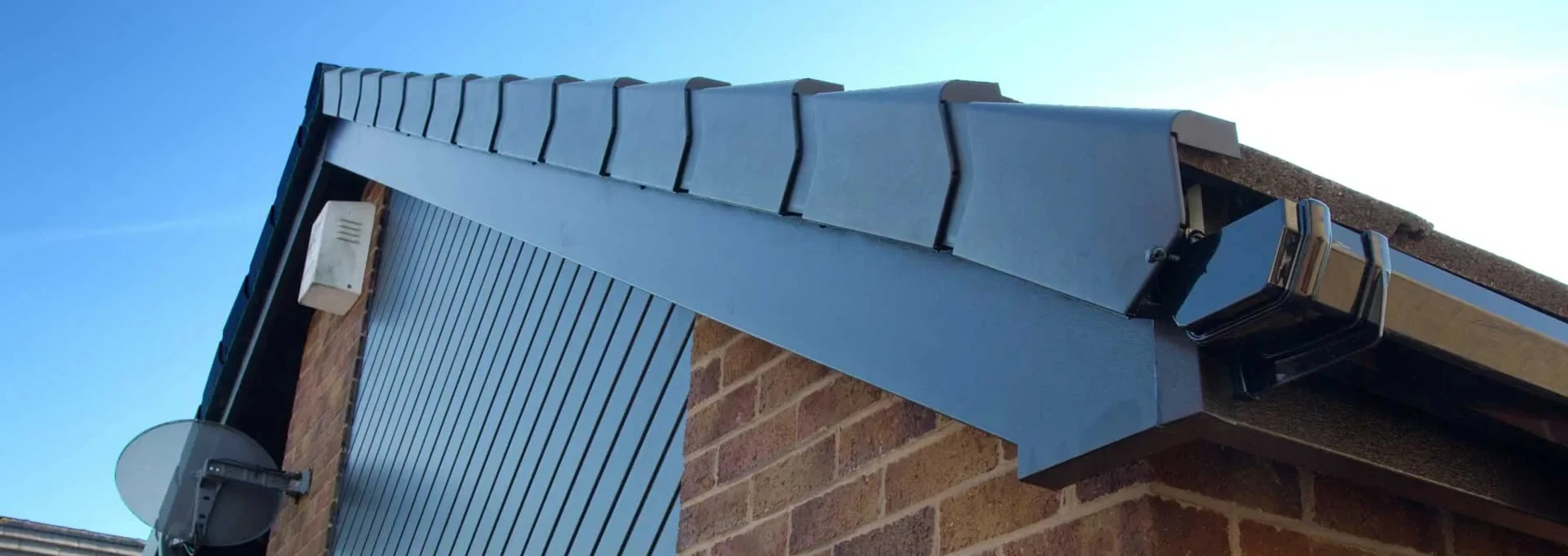Roof edge and fascia detail — JC Style Drives website photograph